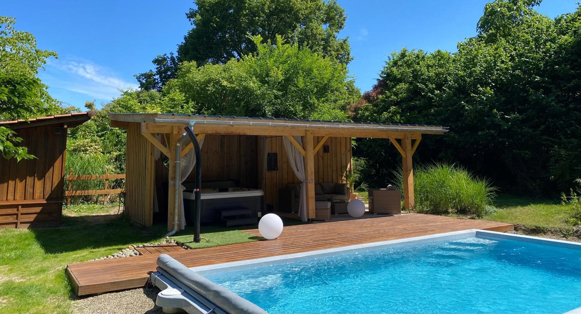 Gites & Spa De Charme " Ploum" Pouydesseaux Экстерьер фото